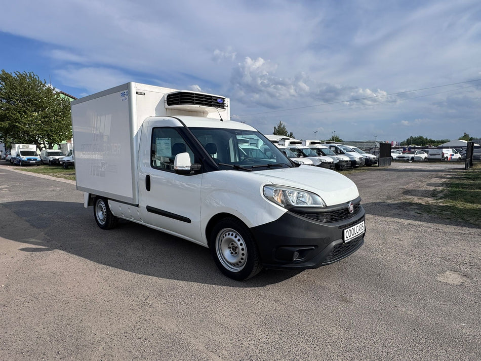 Fiat Doblo DMC 2480kg / Chłodnia / Carrier Xarios 200 (355)