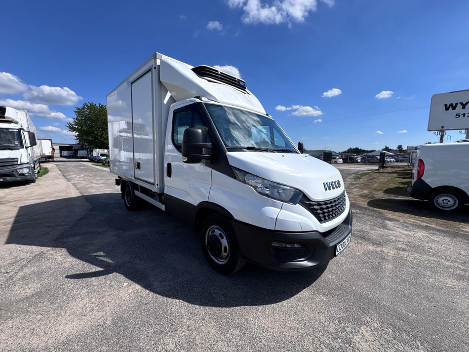 Iveco Daily 35C14 / Chłodnia / Carrier Xarios 350 (586)