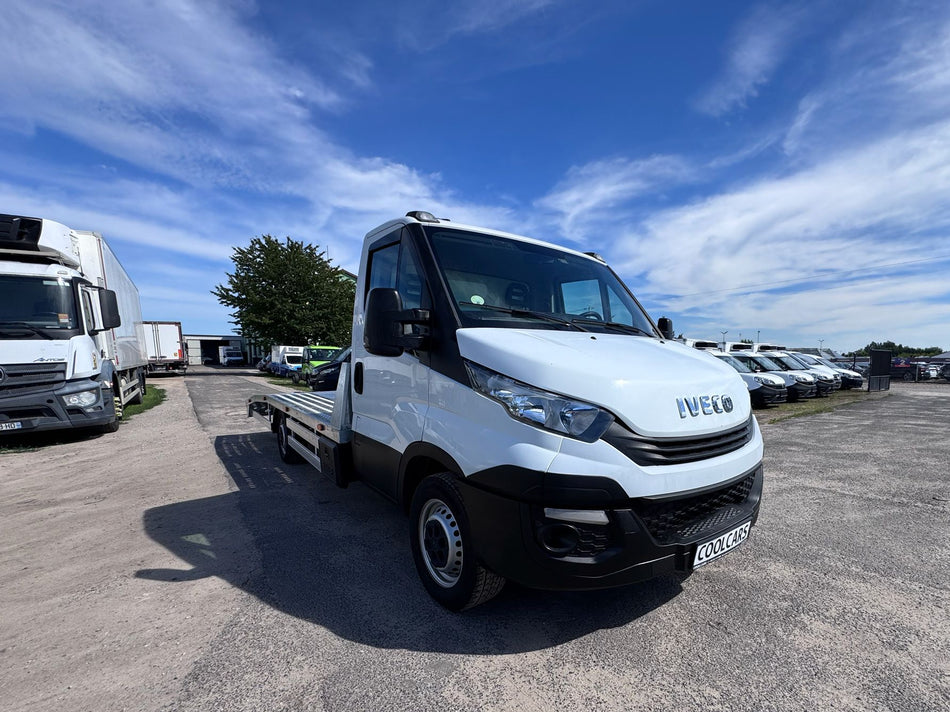 Iveco Daily 35C12 / LAWETA (97)