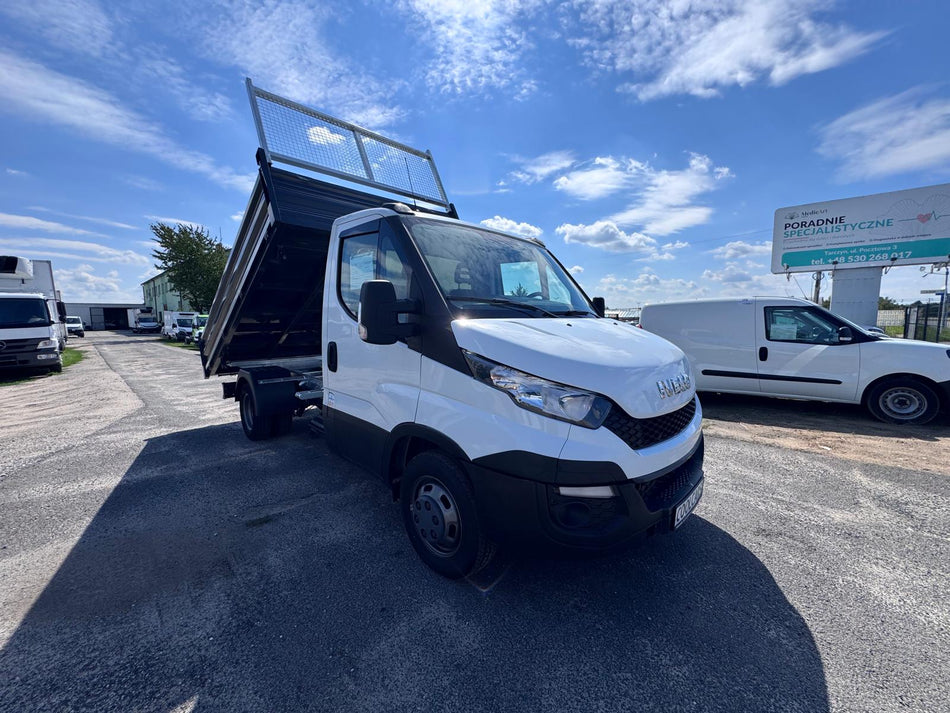 Iveco Daily 35C15 / 3.0 / Wywrotka 3-stronna ocynk / Klima (652)
