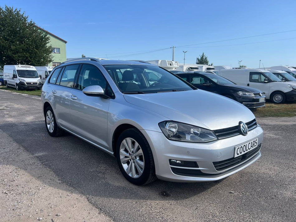 Volkswagen Golf 1,6 Klima Kombi (326)