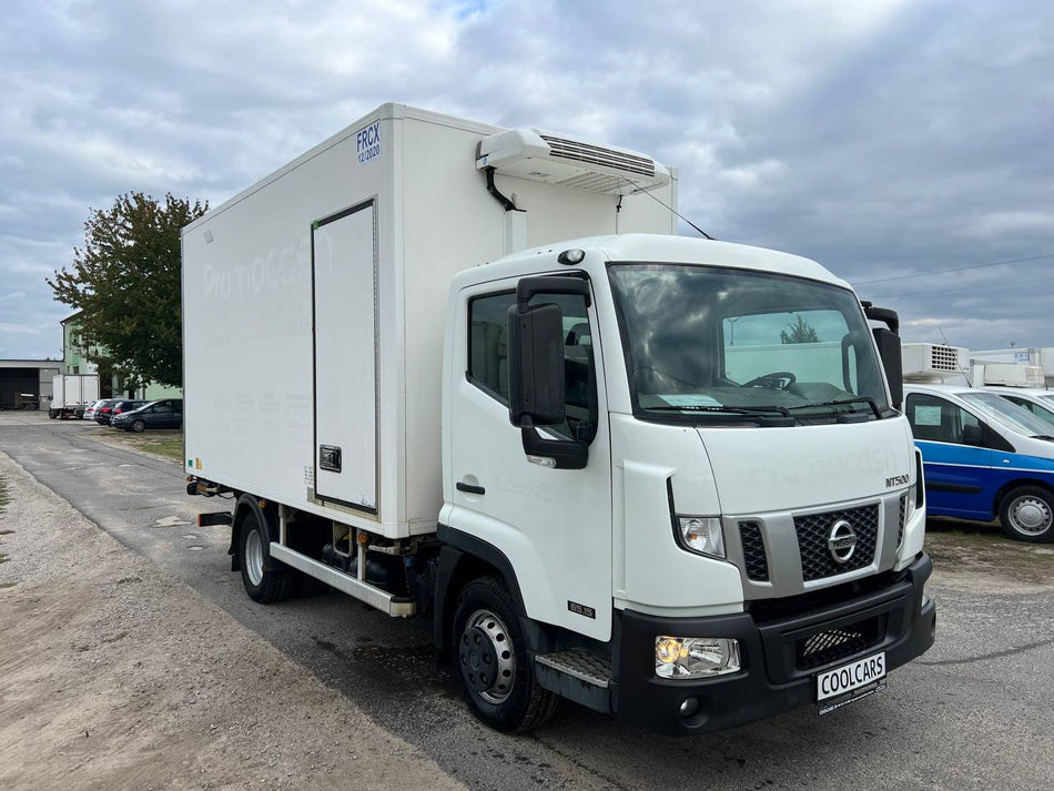 Nissan NT 500 Termo King V-300 Max 2015 (362)