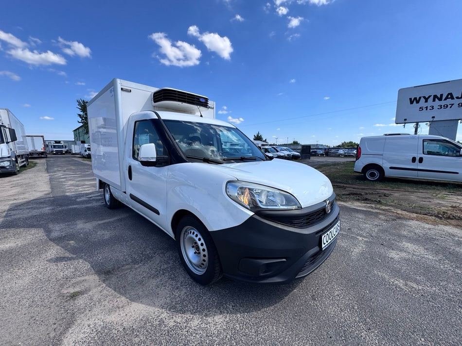Fiat Doblo DMC 2480kg / Chłodnia / Carrier Xarios 200 (355)