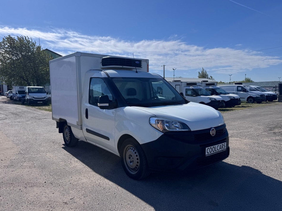 Fiat Doblo 1.6MultiJet / CHŁODNIA / Carrier Xarios 200 (385)